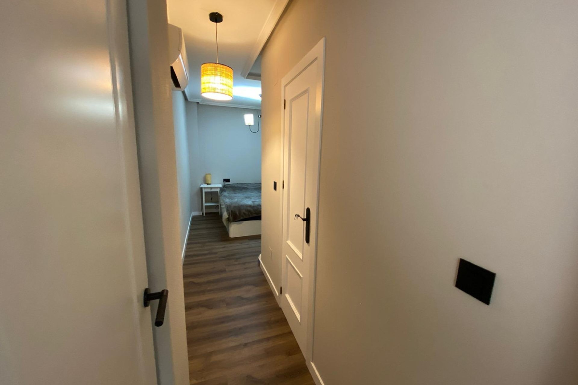 Resale - Apartment / flat -
Torrevieja - Torrevieja Centro