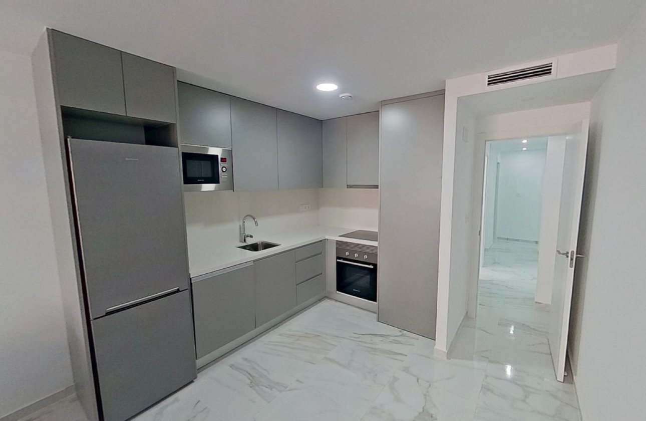 Resale - Apartment / flat -
Torrevieja - Torrevieja Centro