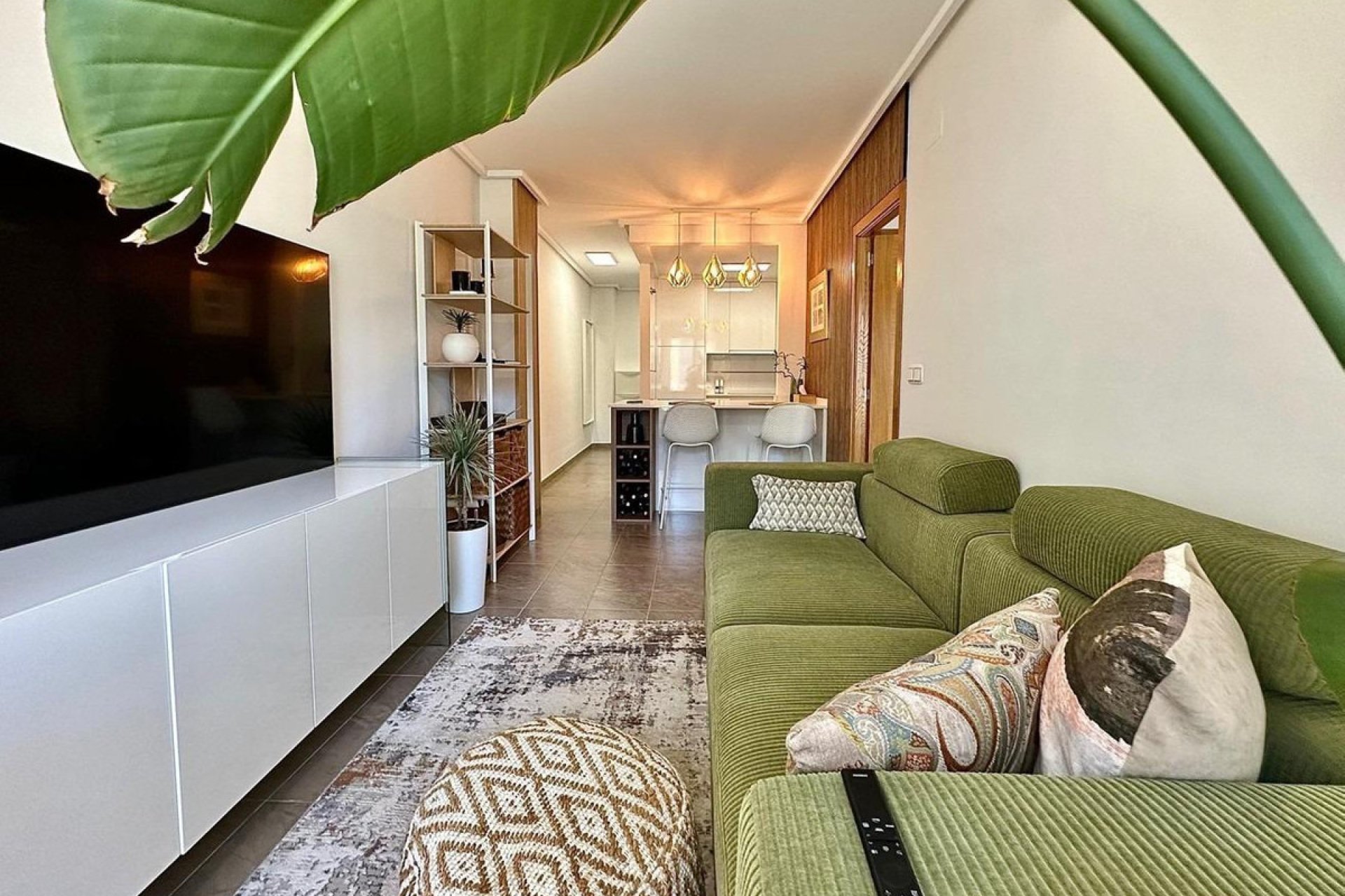 Resale - Apartment / flat -
Torrevieja - Torrevieja Centro