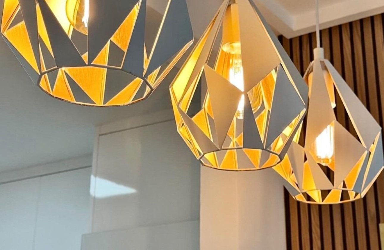 Resale - Apartment / flat -
Torrevieja - Torrevieja Centro