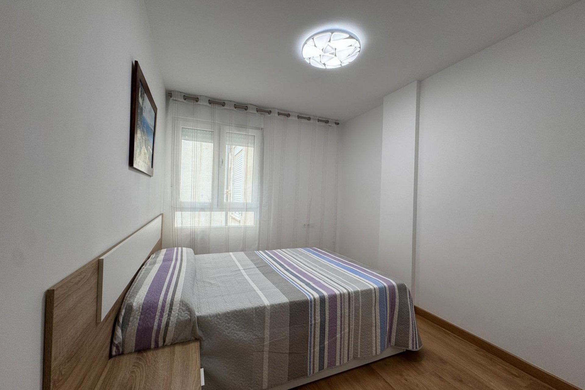 Resale - Apartment / flat -
Torrevieja - Torrevieja Centro