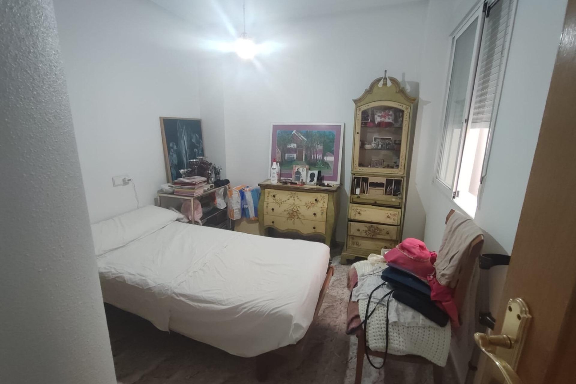 Resale - Apartment / flat -
Torrevieja - Torrevieja Centro