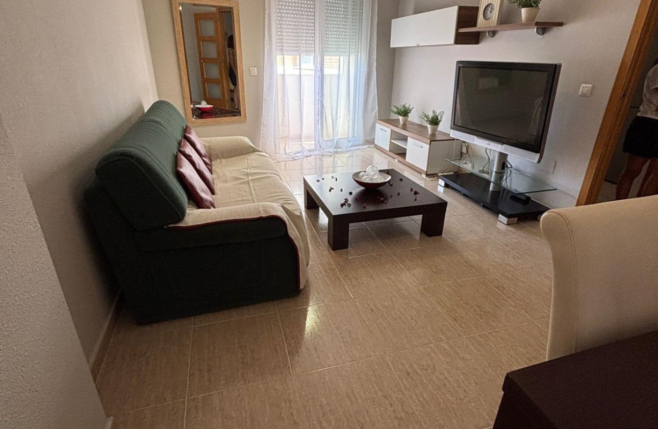 Resale - Apartment / flat -
Torrevieja - Torrevieja Centro