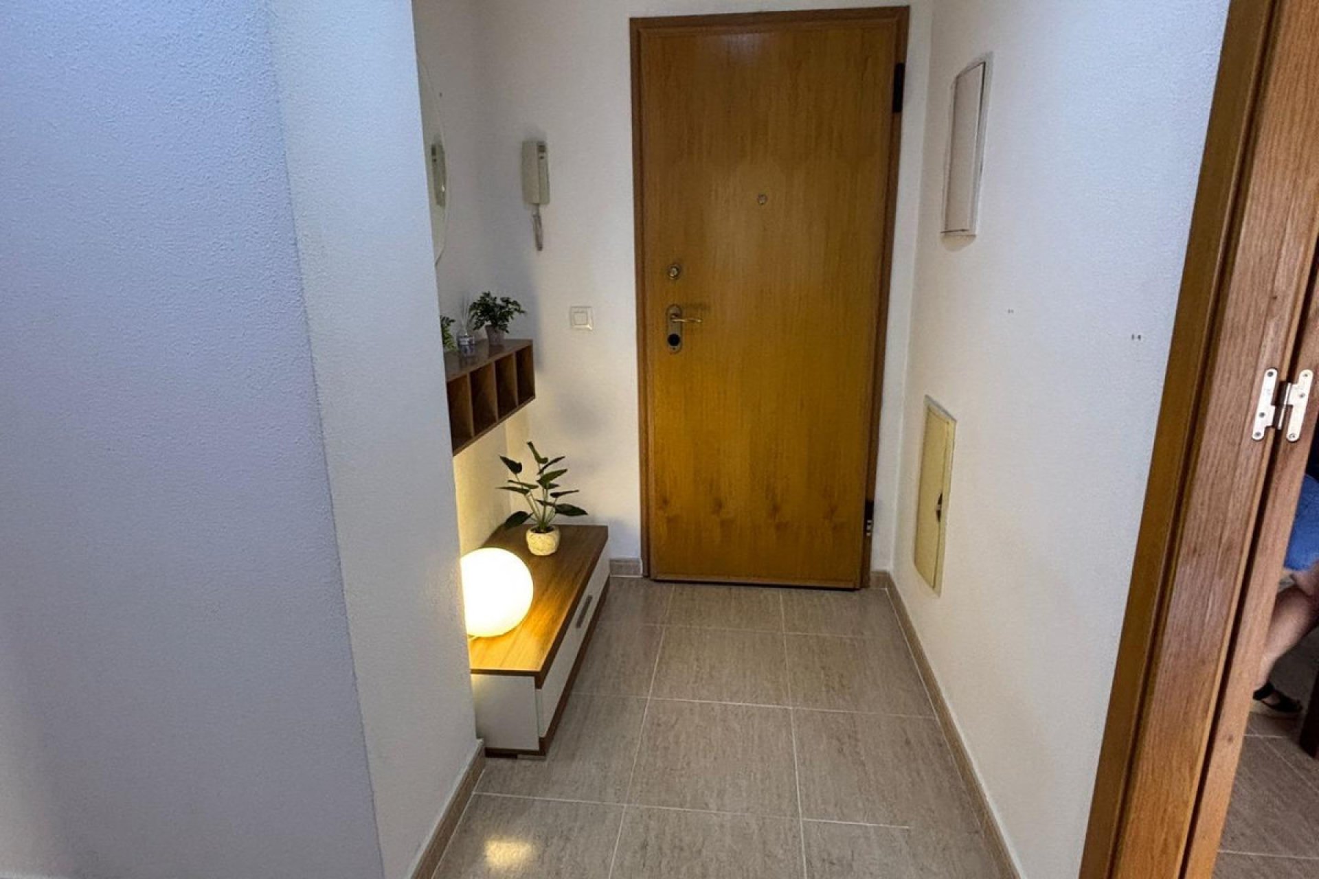 Resale - Apartment / flat -
Torrevieja - Torrevieja Centro