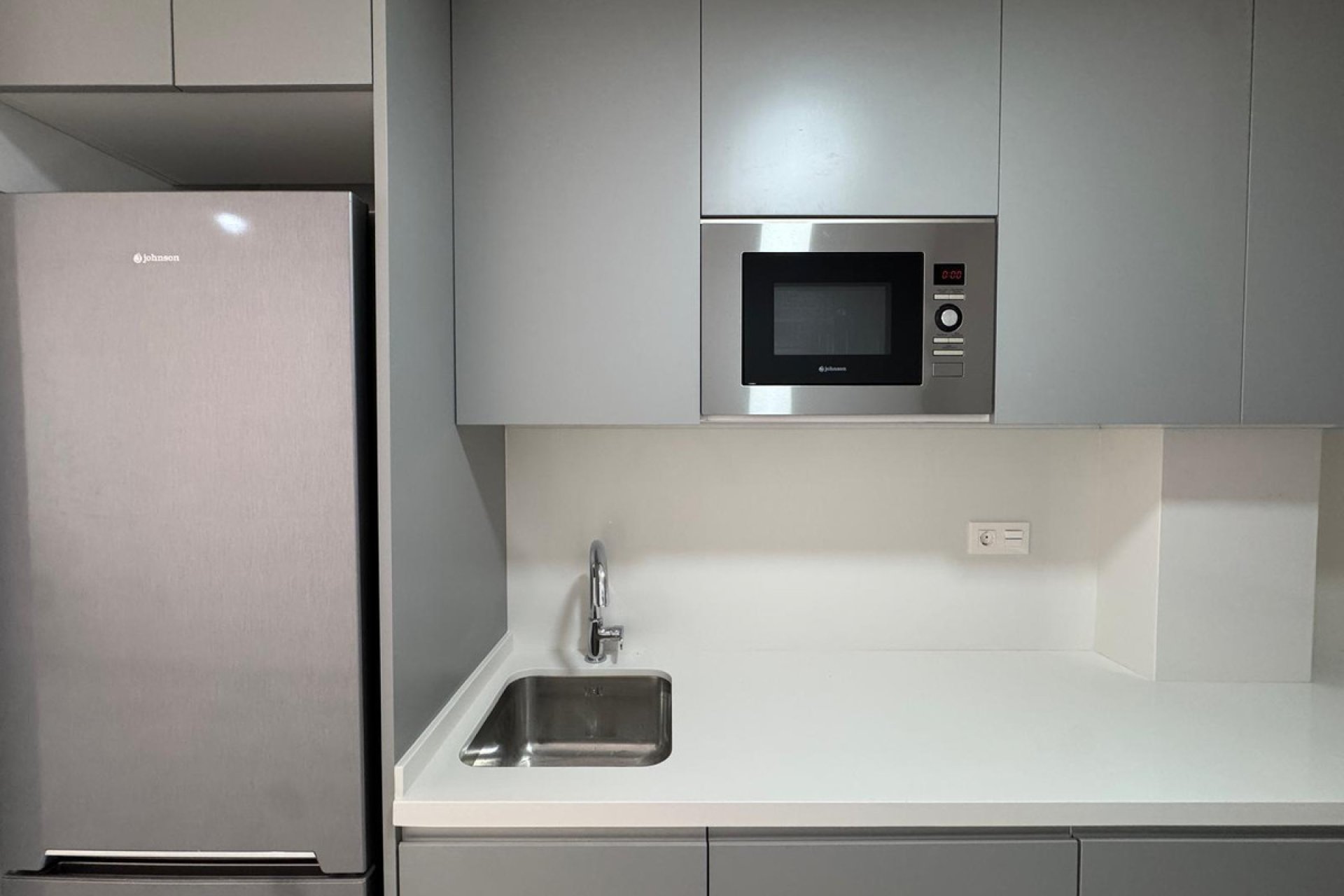 Resale - Apartment / flat -
Torrevieja - Torrevieja Centro