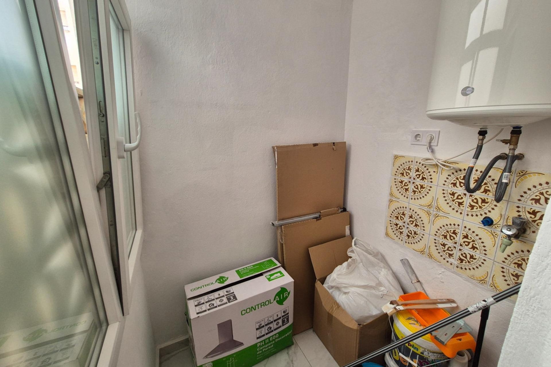 Resale - Apartment / flat -
Torrevieja - Torrevieja Centro