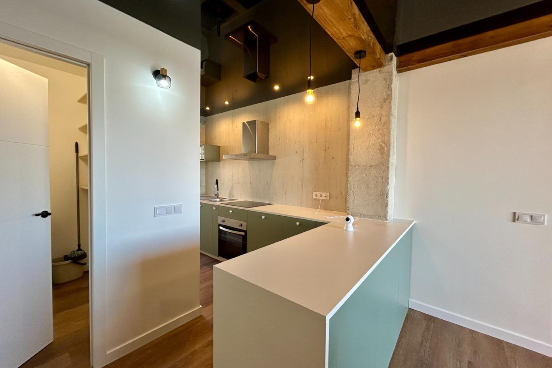 Resale - Apartment / flat -
Torrevieja - Torrevieja Centro