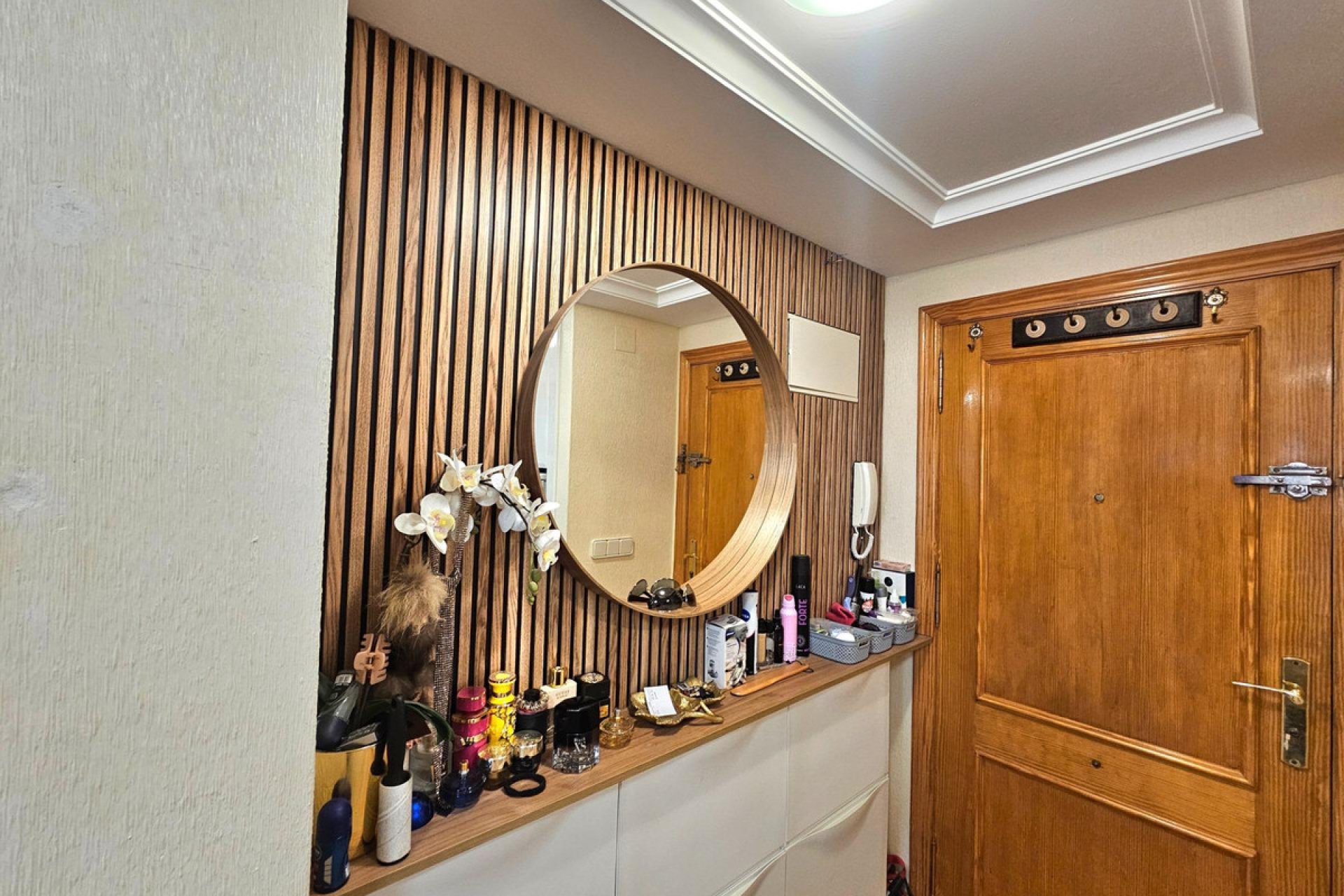 Resale - Apartment / flat -
Torrevieja - Torrevieja Centro