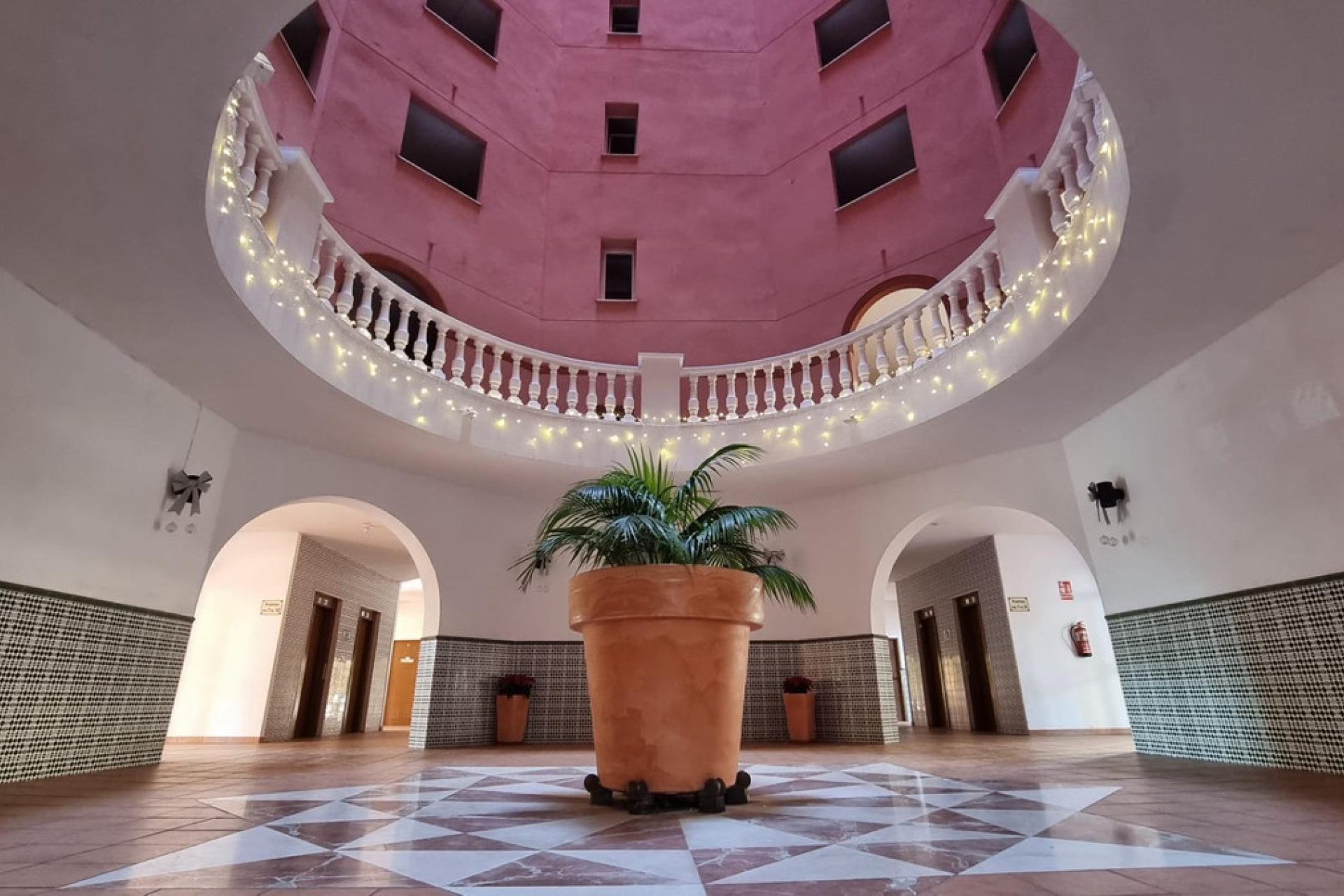 Resale - Apartment / flat -
Torrevieja - Torrevieja Centro