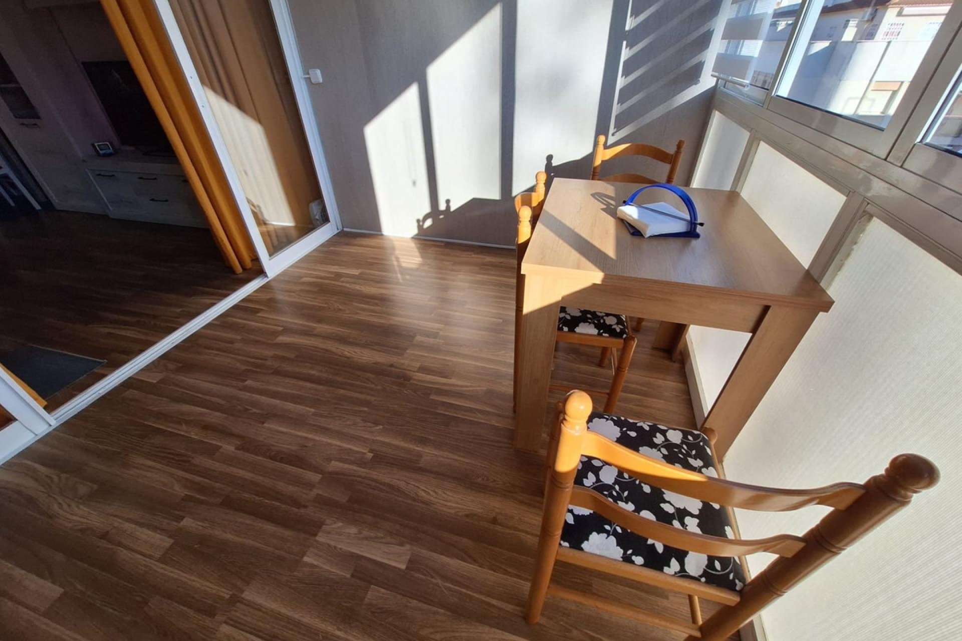 Resale - Apartment / flat -
Torrevieja - Torrevieja Centro