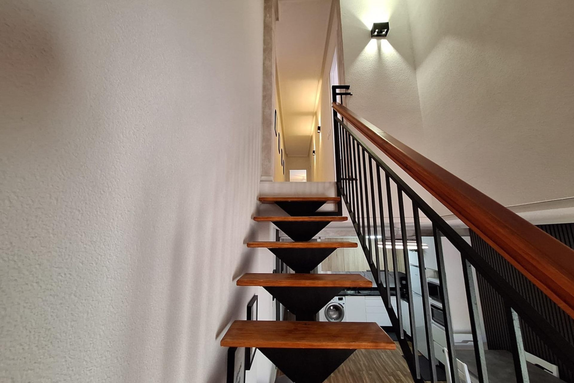 Resale - Apartment / flat -
Torrevieja - Torrevieja Centro