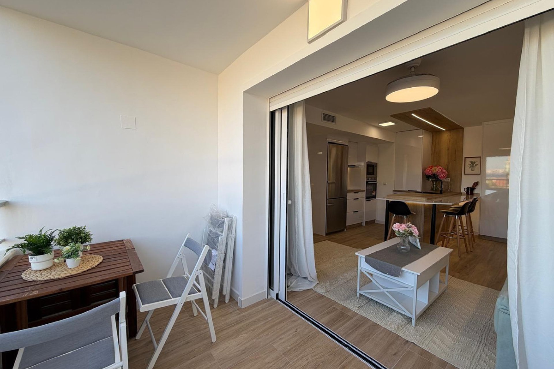 Resale - Apartment / flat -
Torrevieja - Torrevieja Centro