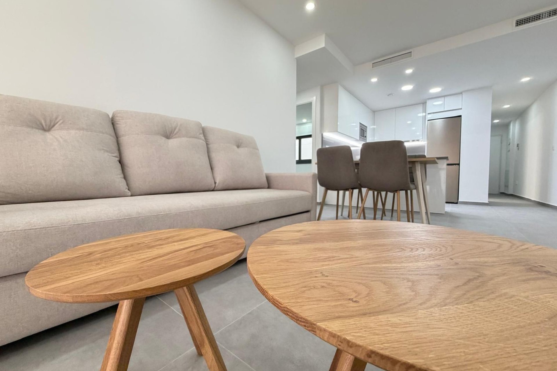 Resale - Apartment / flat -
Torrevieja - Torrevieja Centro