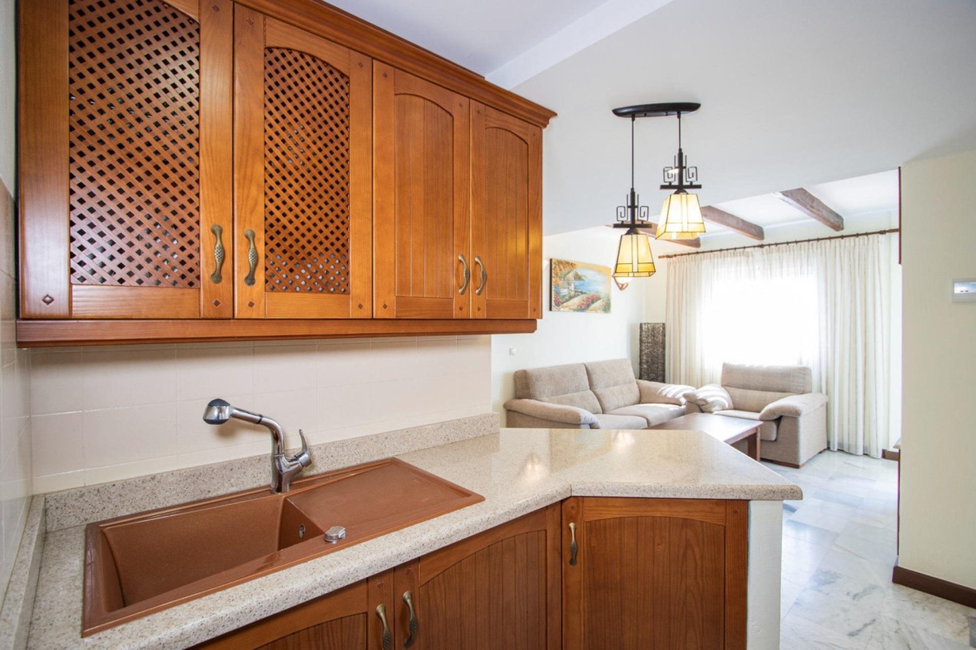 Resale - Apartment / flat -
Torrevieja - Torrevieja Centro