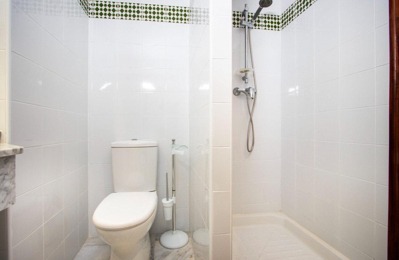 Resale - Apartment / flat -
Torrevieja - Torrevieja Centro