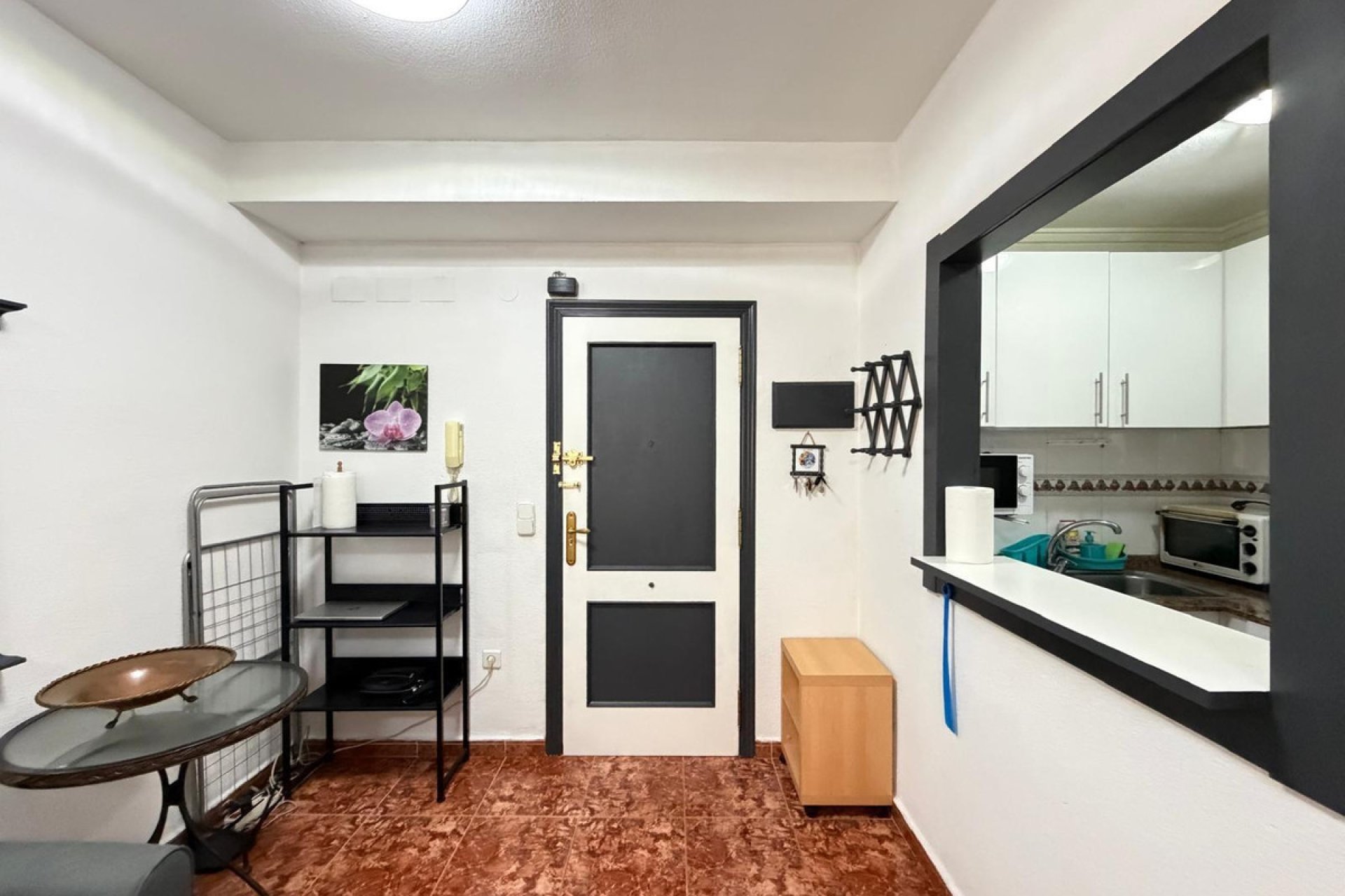 Resale - Apartment / flat -
Torrevieja - Torrevieja Centro