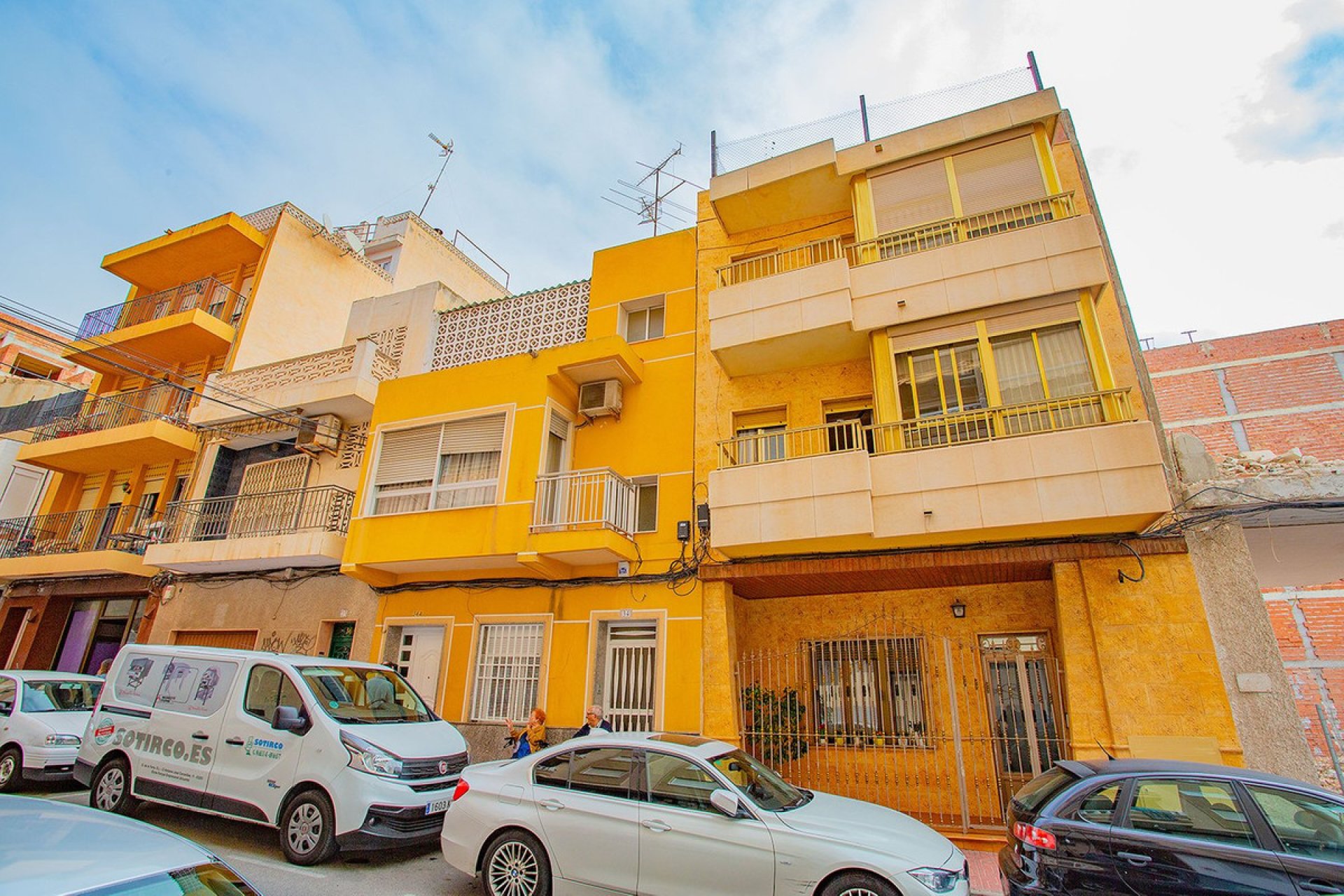 Resale - Apartment / flat -
Torrevieja - Torrevieja Centro
