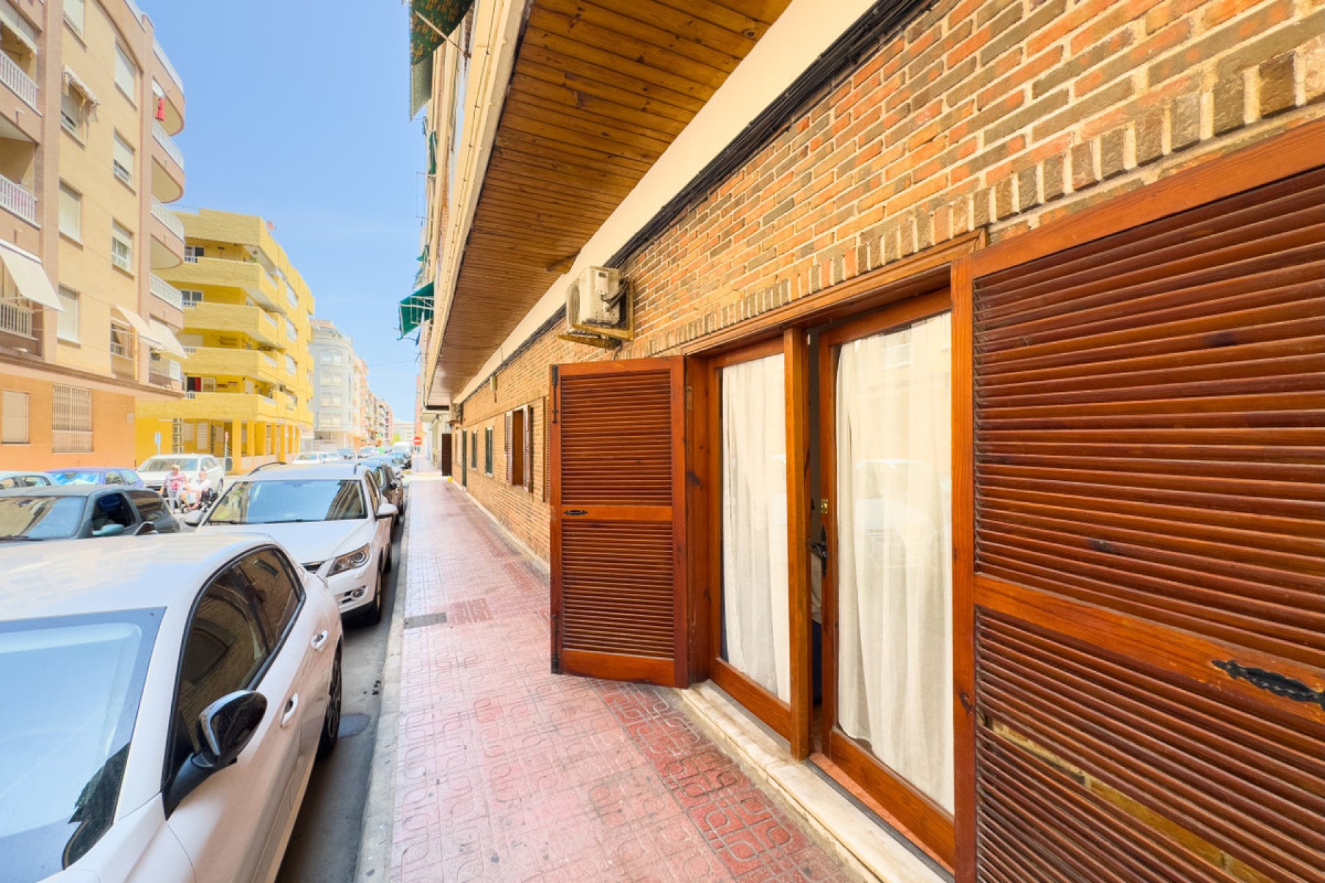 Resale - Apartment / flat -
Torrevieja - Torrevieja Centro