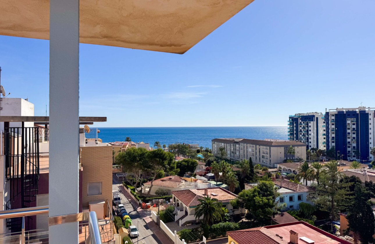 Resale - Apartment / flat -
Torrevieja - Torrevieja Centro