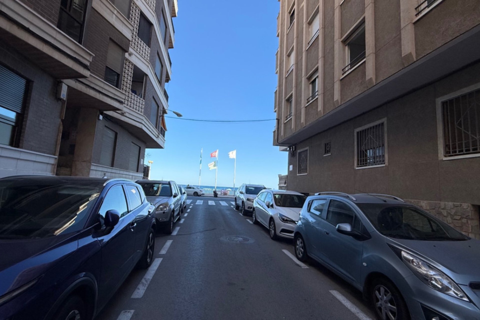 Resale - Apartment / flat -
Torrevieja - Torrevieja Centro
