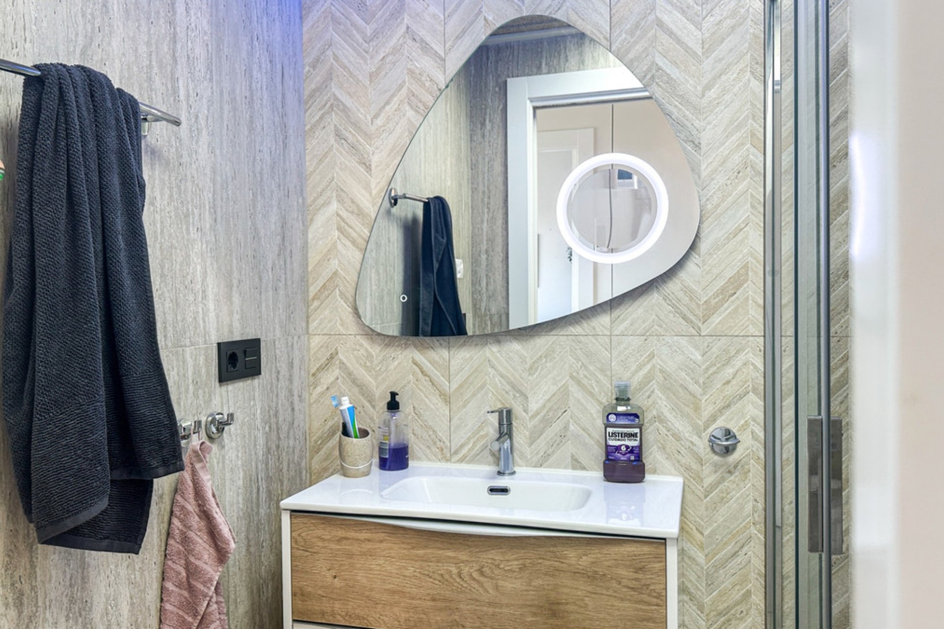 Resale - Apartment / flat -
Torrevieja - Torrevieja Centro