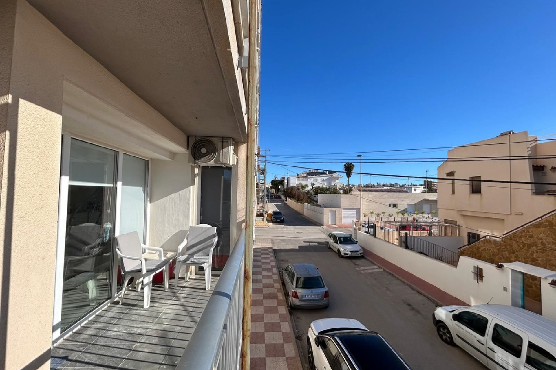 Resale - Apartment / flat -
Torrevieja - Torrevieja Centro