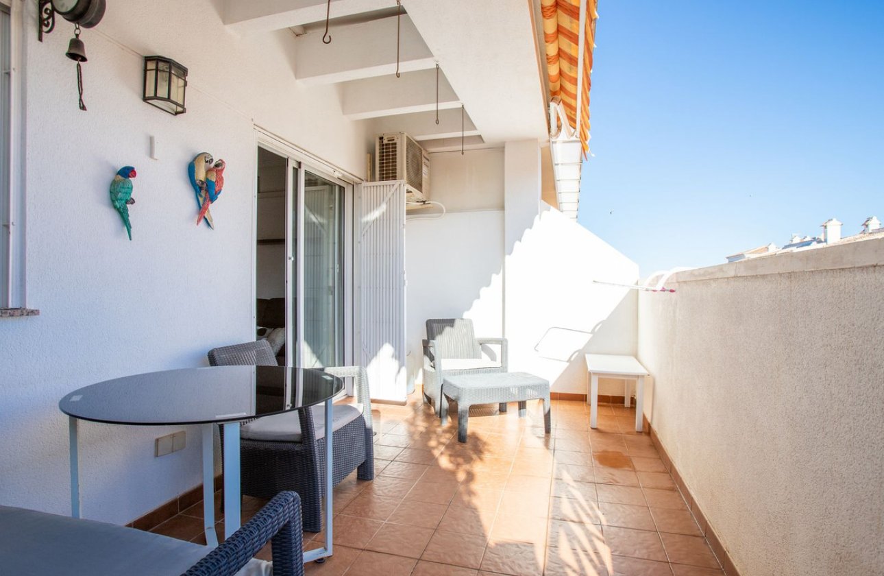 Resale - Apartment / flat -
Torrevieja - Torrevieja Centro