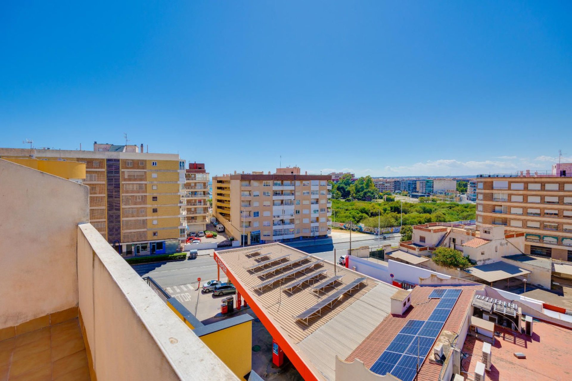Resale - Apartment / flat -
Torrevieja - Torrevieja Centro