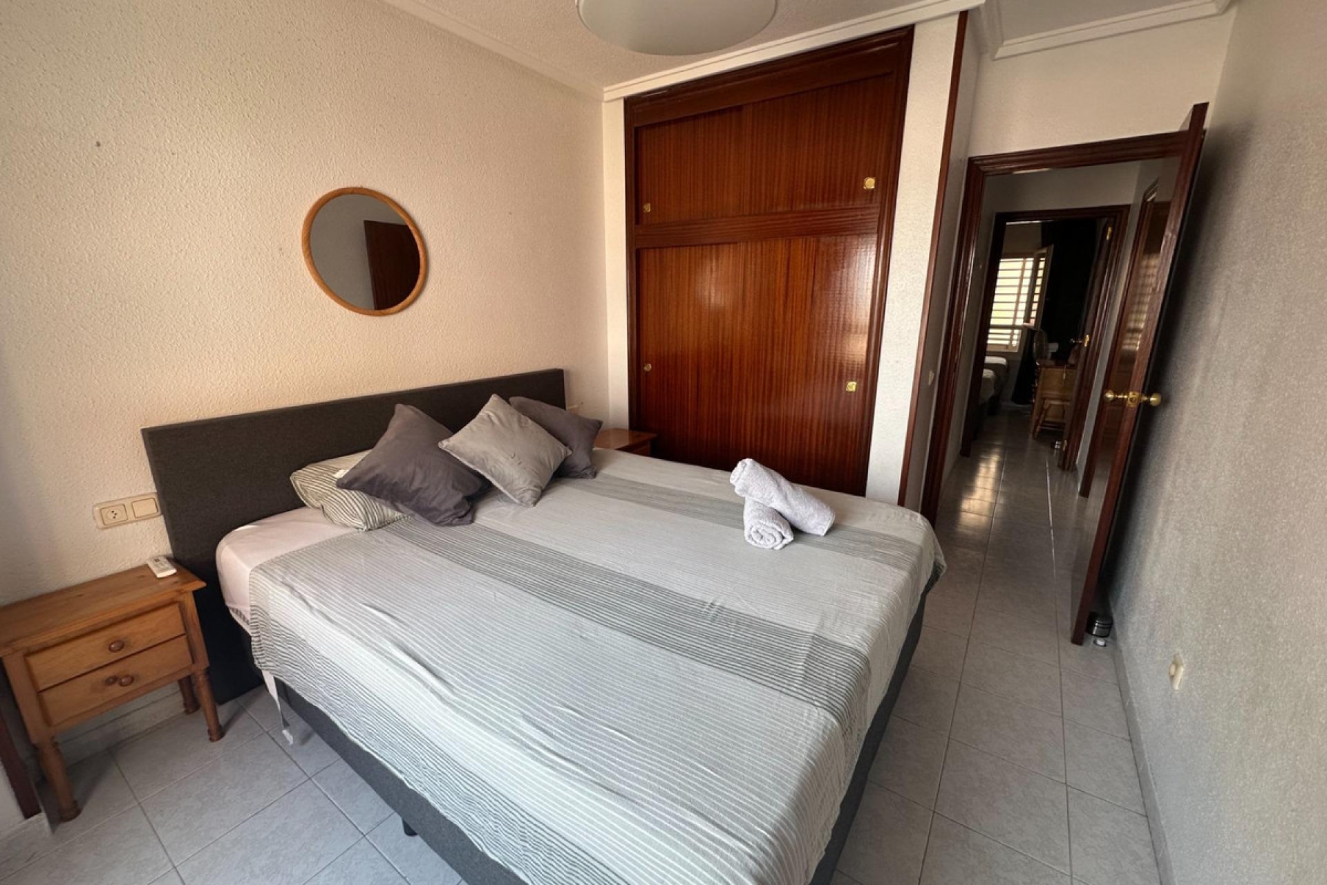 Resale - Apartment / flat -
Torrevieja - Torrevieja Centro