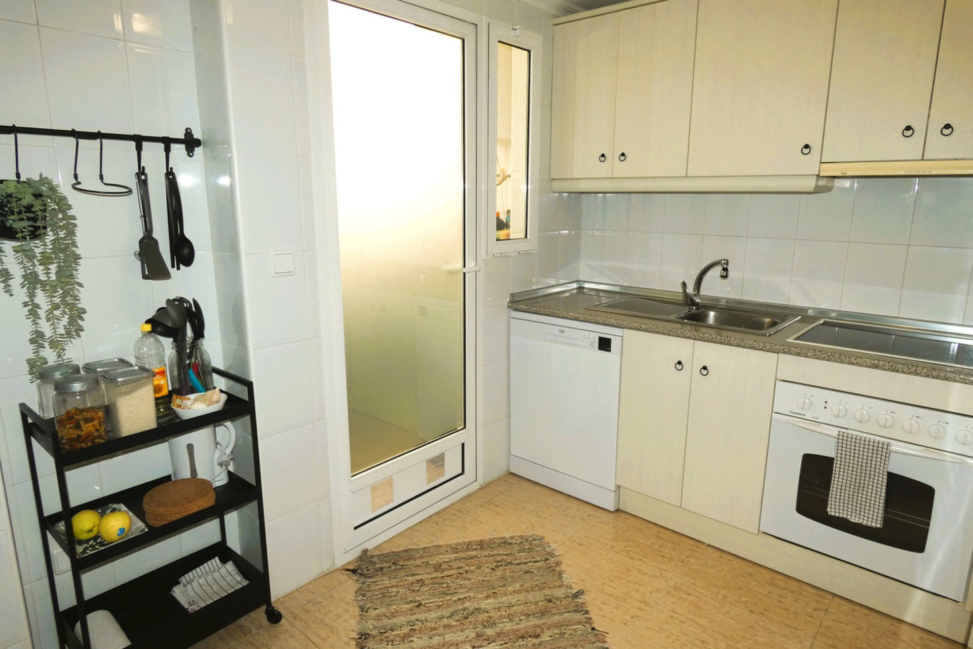 Resale - Apartment / flat -
Torrevieja - Torrevieja Centro