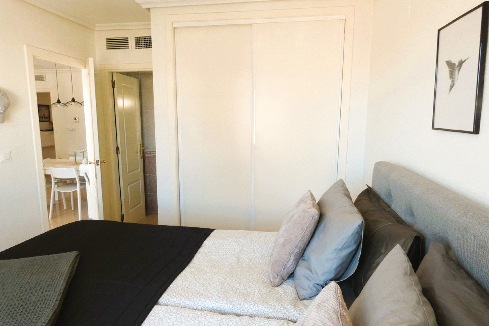 Resale - Apartment / flat -
Torrevieja - Torrevieja Centro