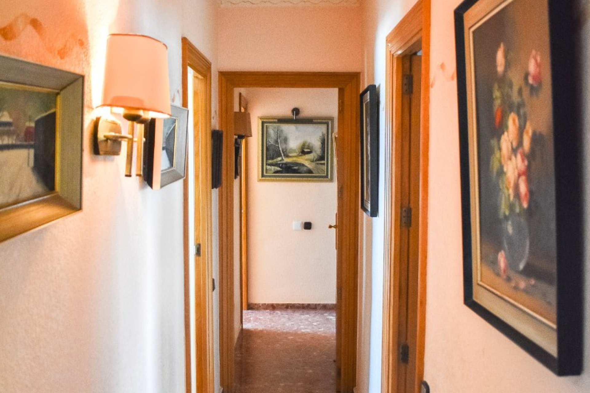 Resale - Apartment / flat -
Torrevieja - Torrevieja Centro