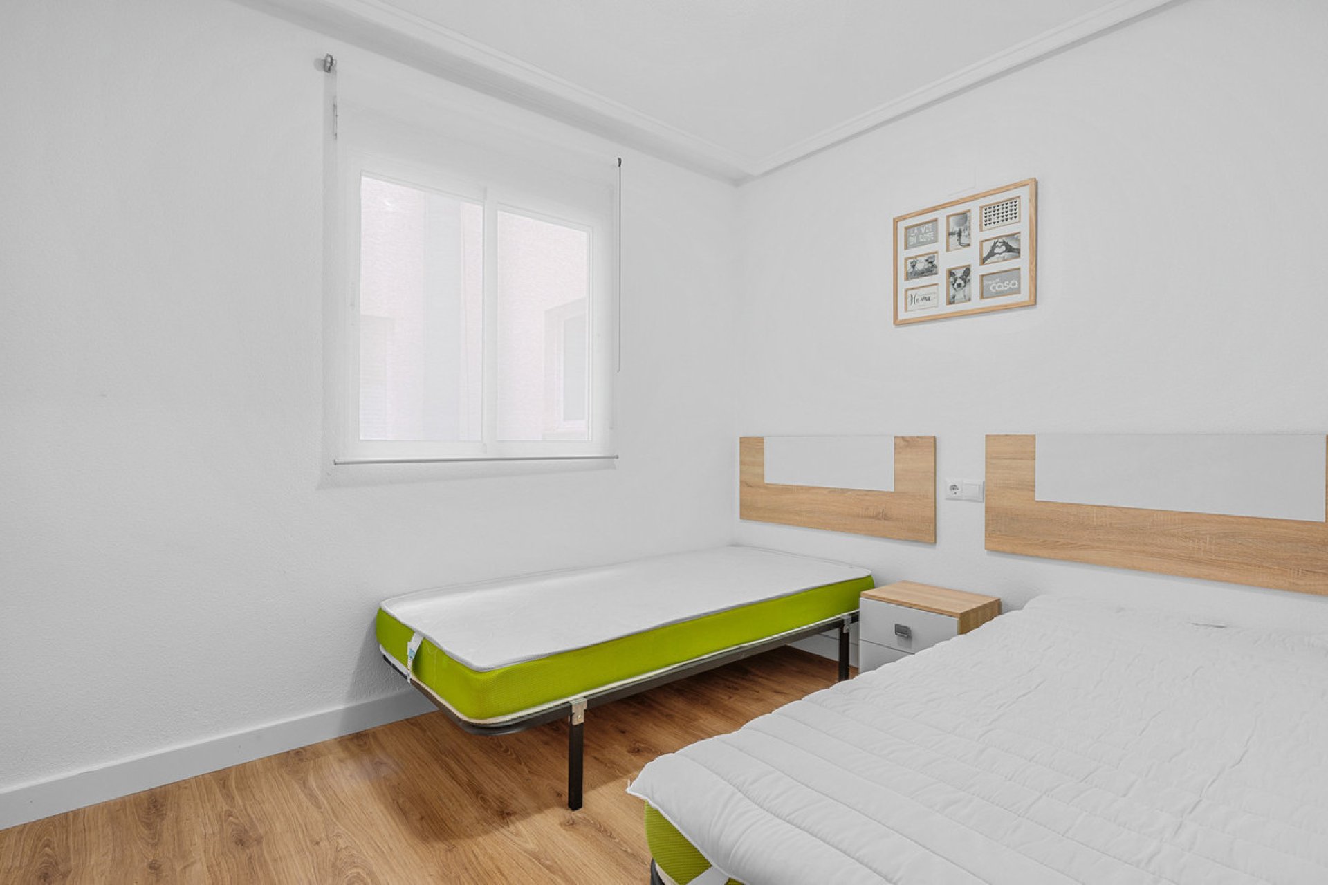 Resale - Apartment / flat -
Torrevieja - Torrevieja Centro