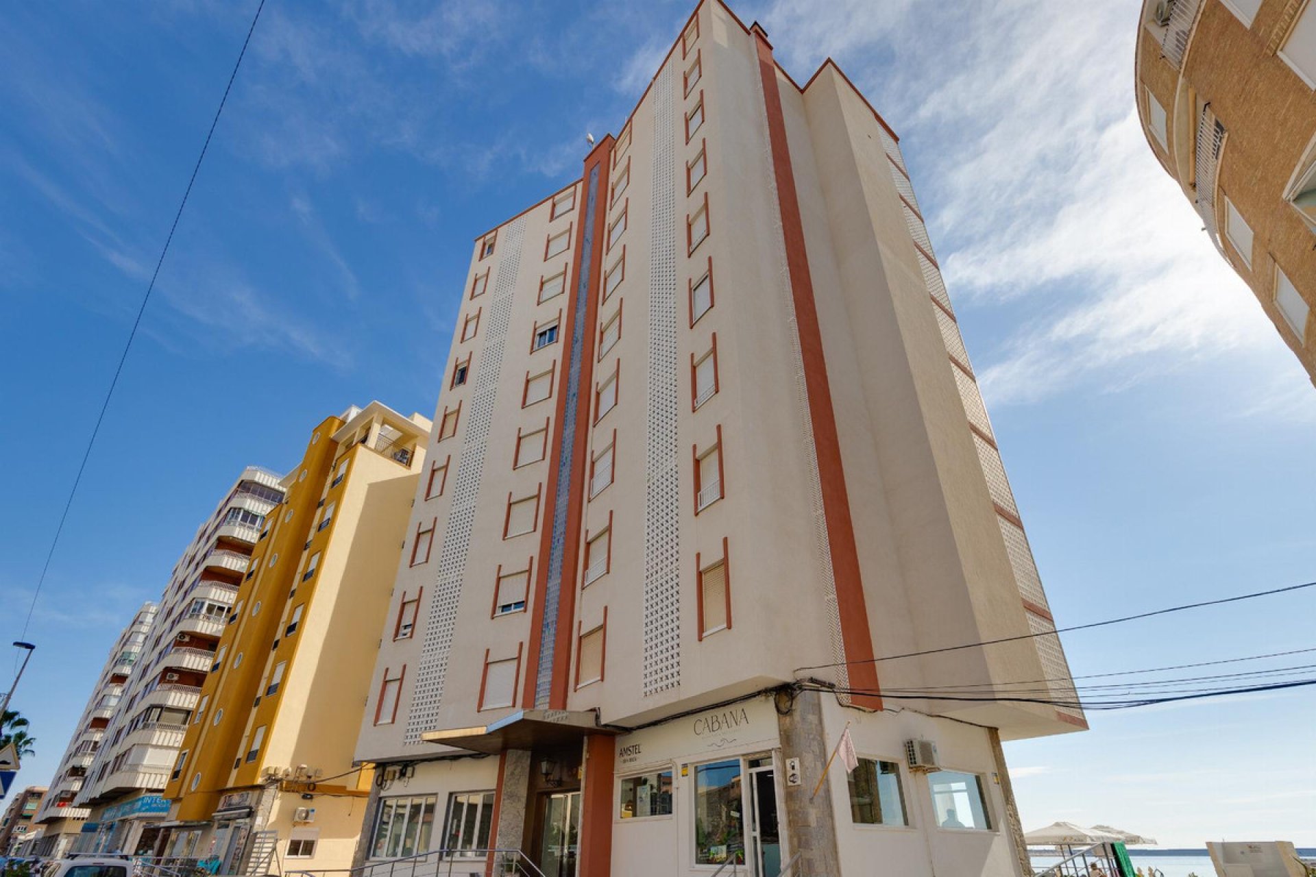 Resale - Apartment / flat -
Torrevieja - Torrevieja Centro