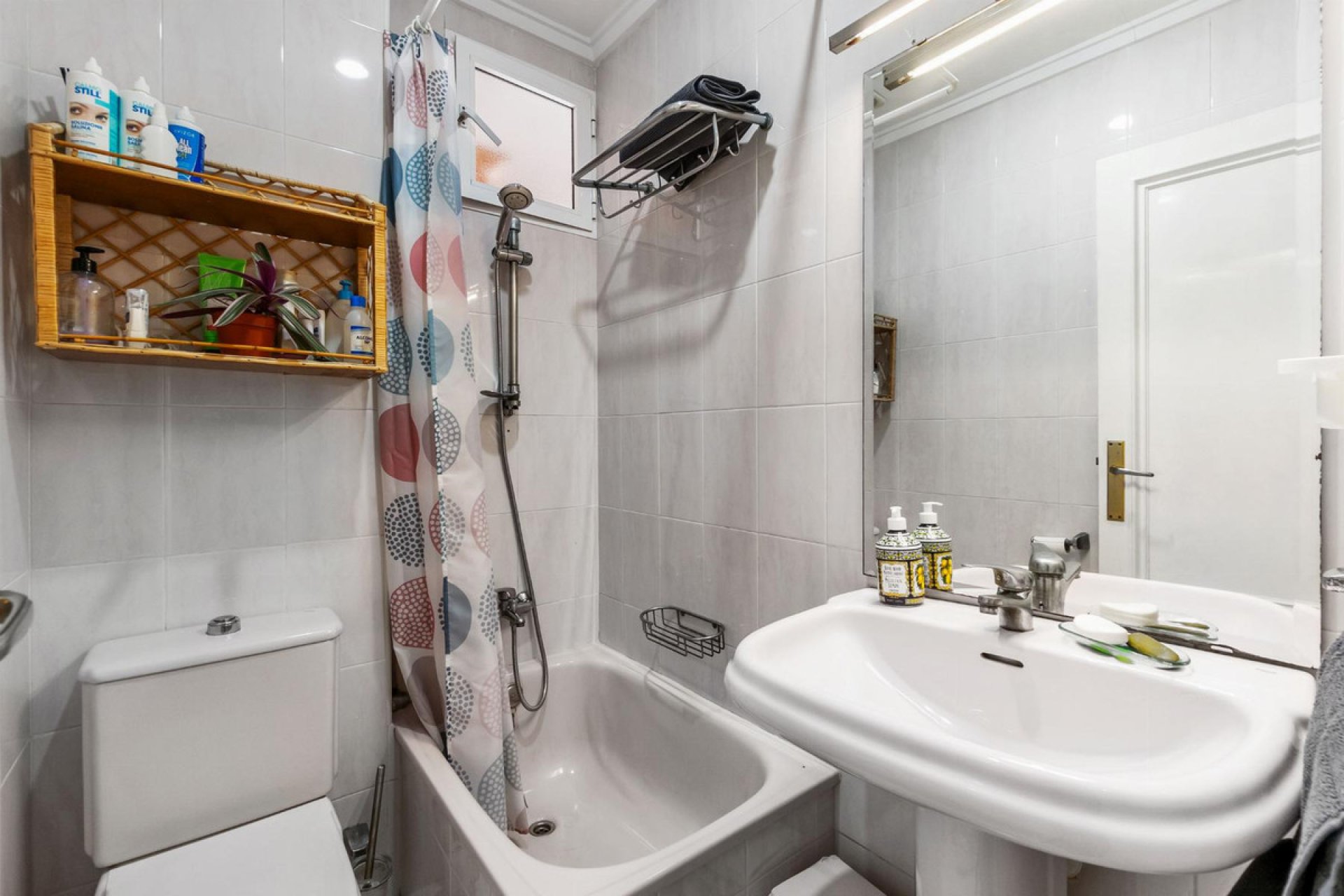 Resale - Apartment / flat -
Torrevieja - Torrevieja Centro