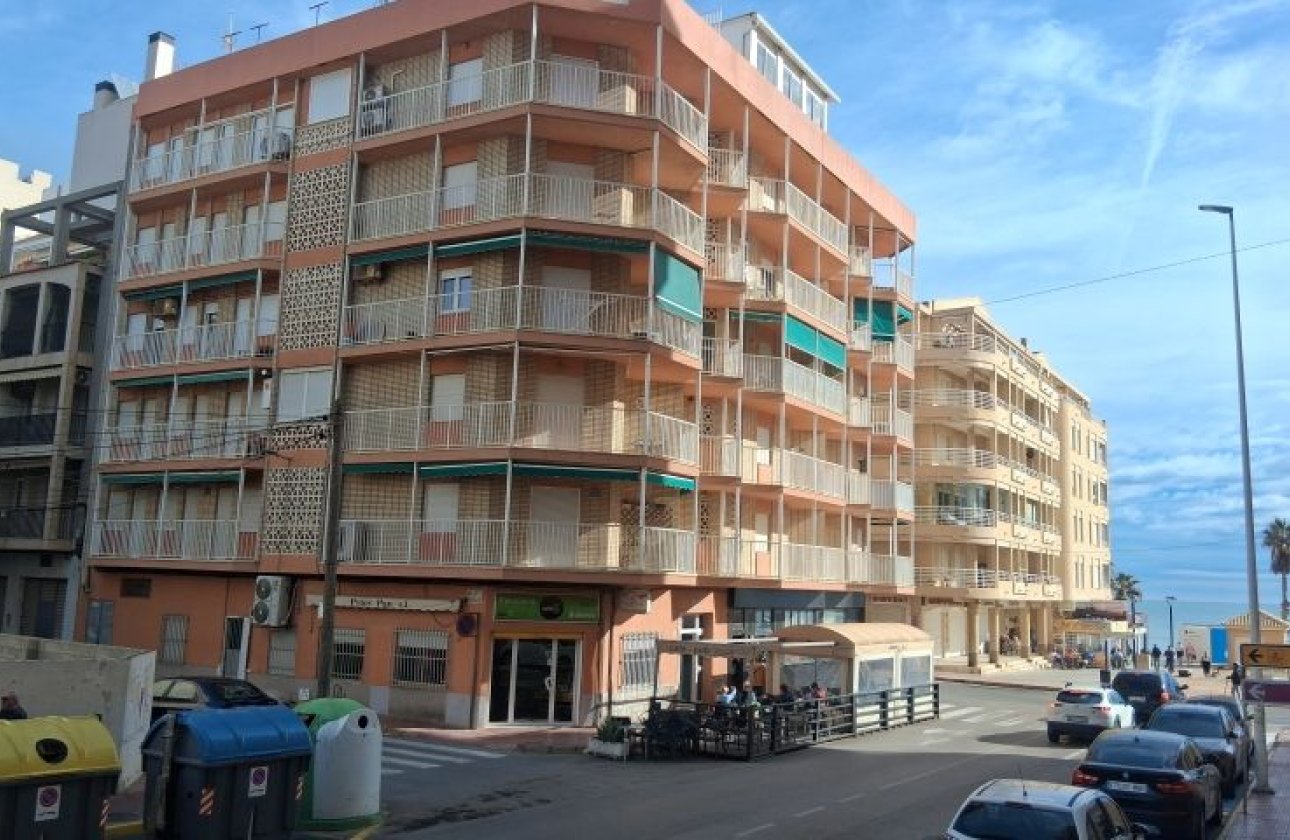 Resale - Apartment / flat -
Torrevieja