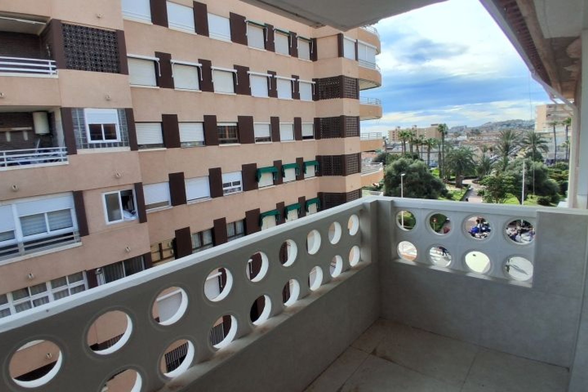 Resale - Apartment / flat -
Torrevieja
