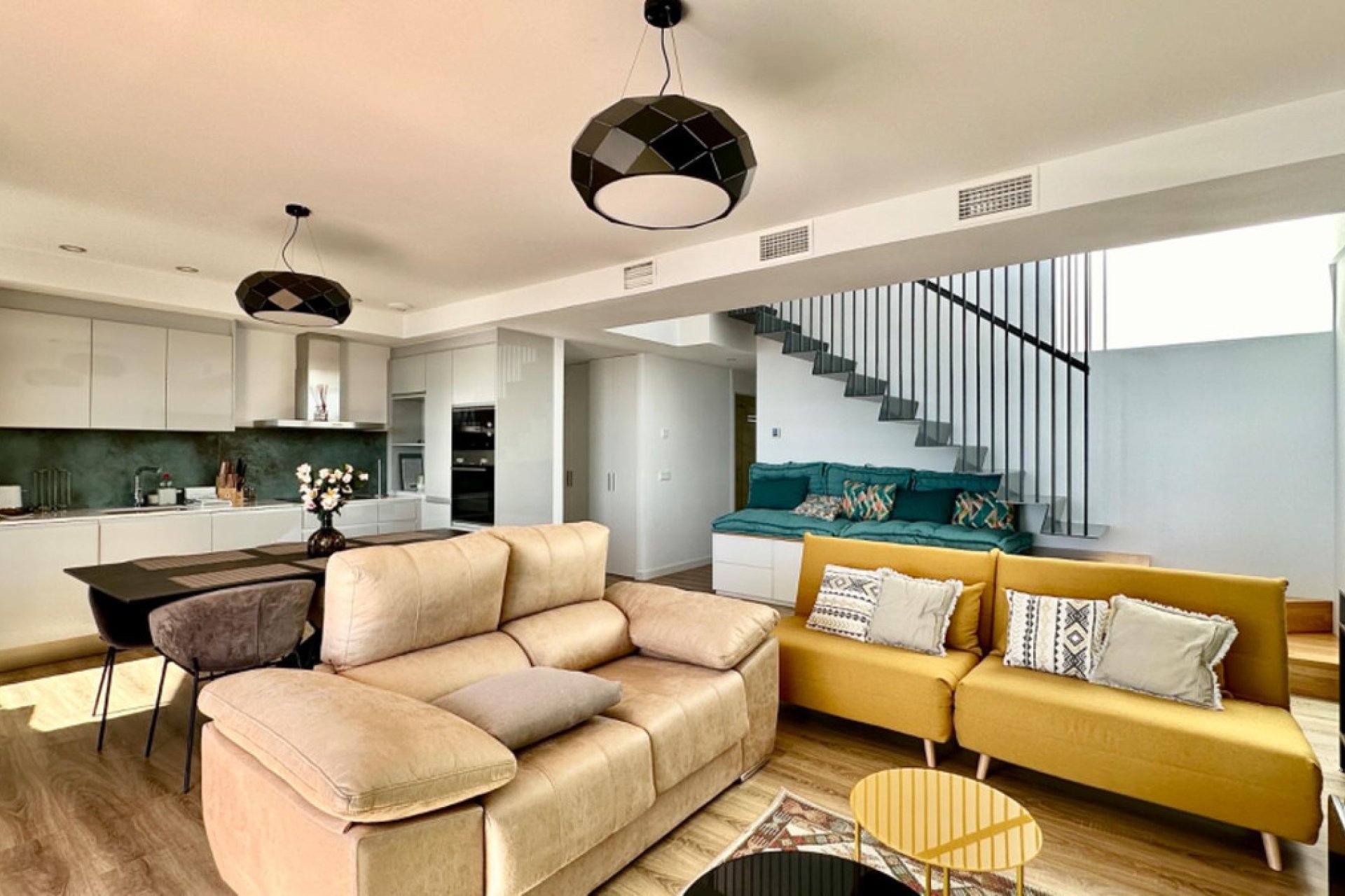 Resale - Apartment / flat -
Villajoyosa - Villajoyosa Centro