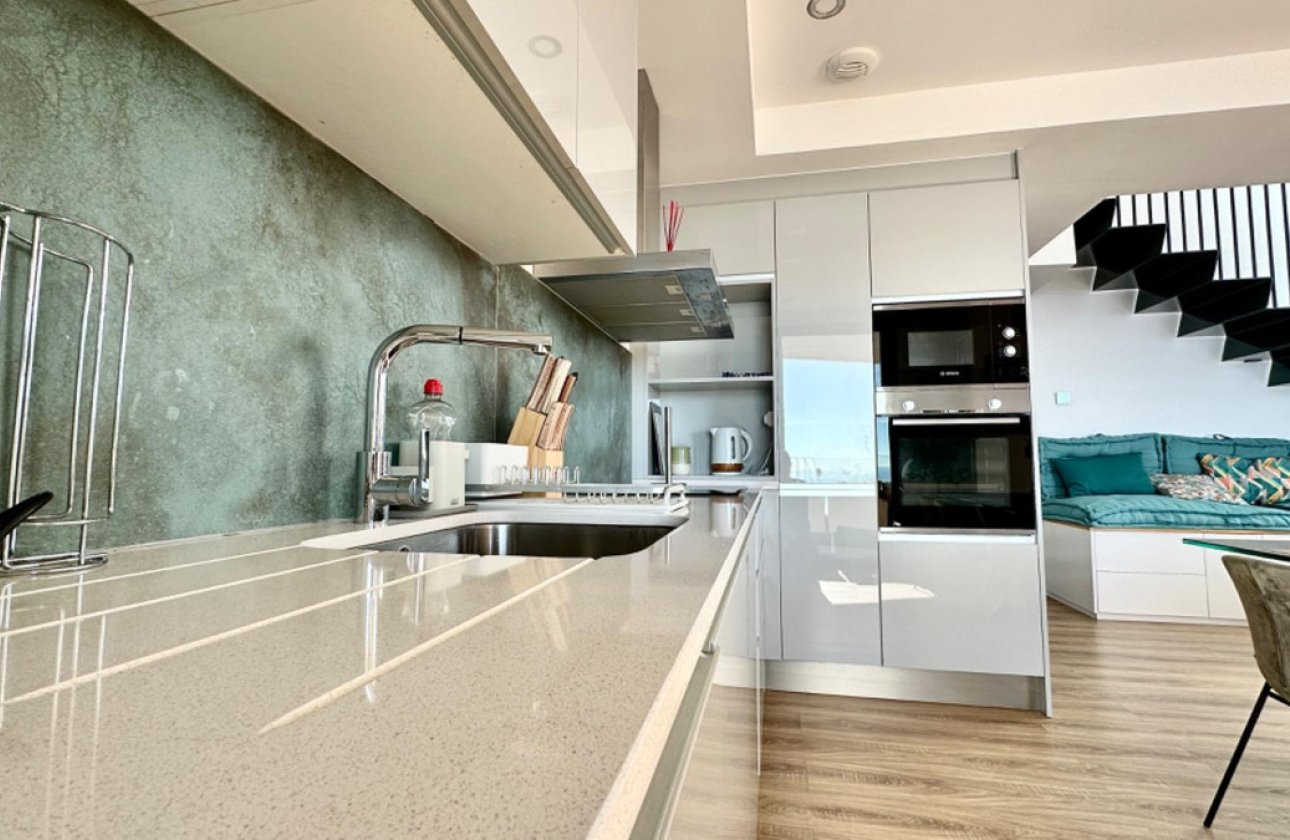 Resale - Apartment / flat -
Villajoyosa - Villajoyosa Centro