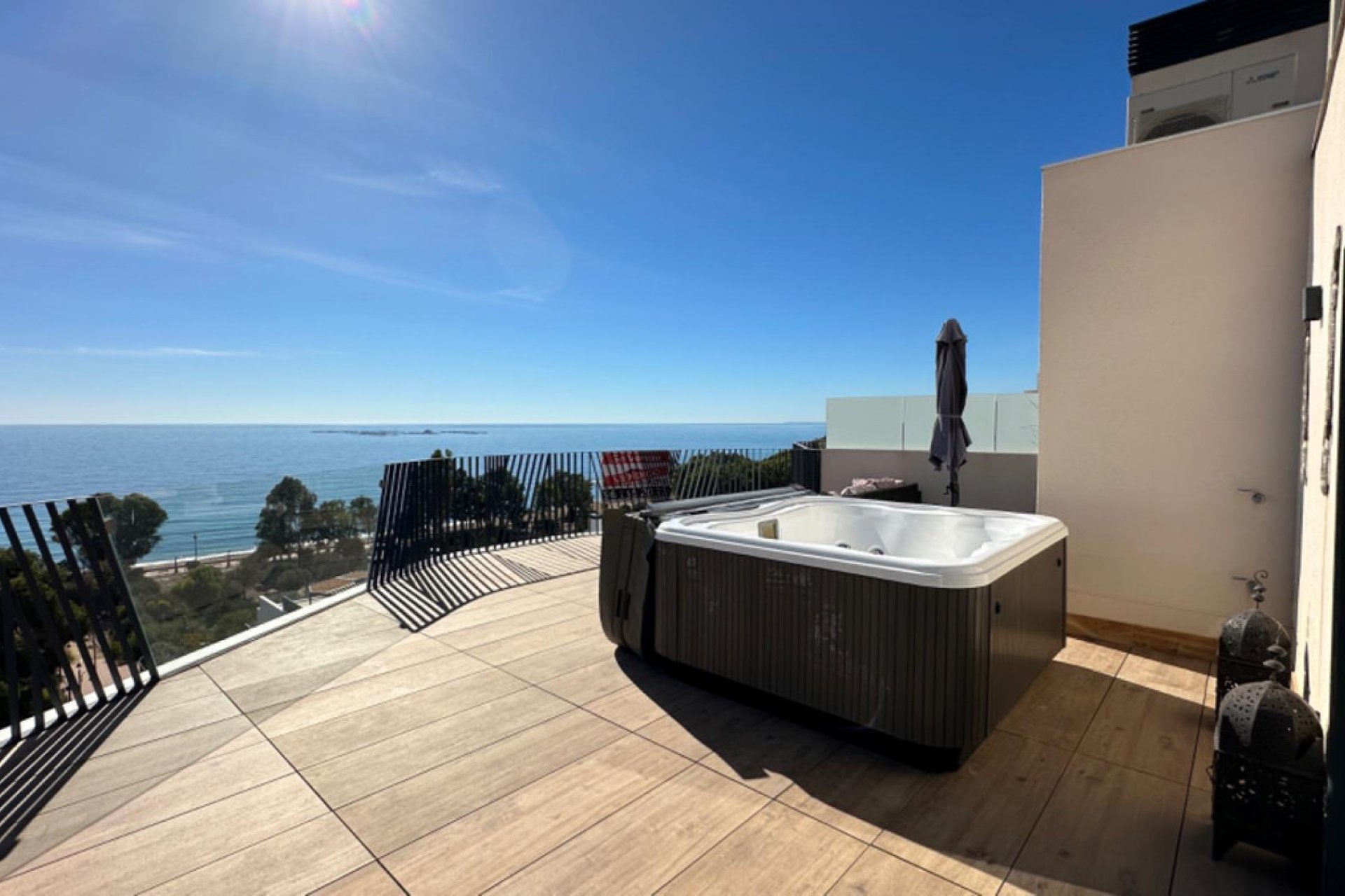 Resale - Apartment / flat -
Villajoyosa - Villajoyosa Centro