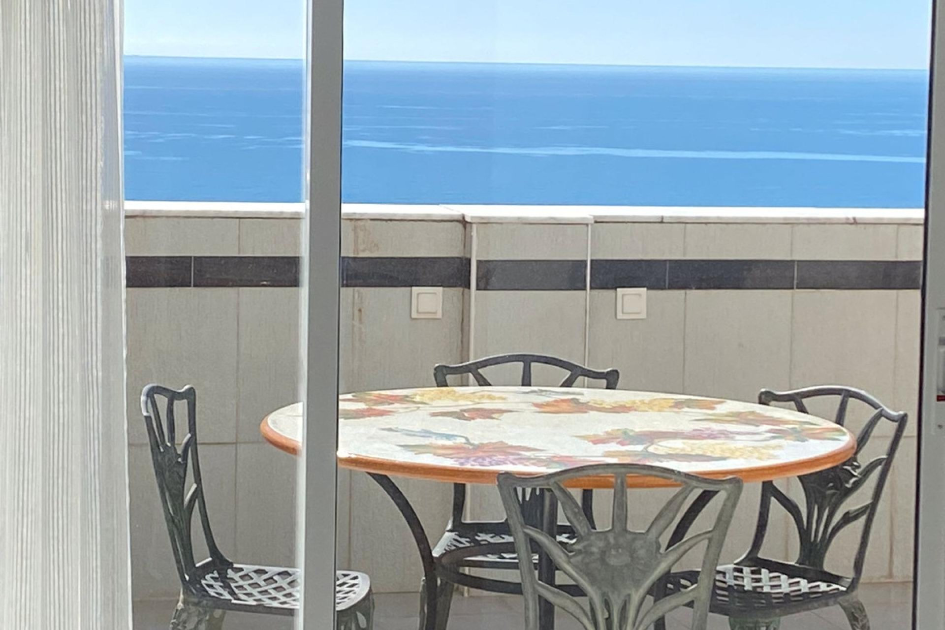 Resale - Apartment / flat -
Villajoyosa - Villajoyosa Centro