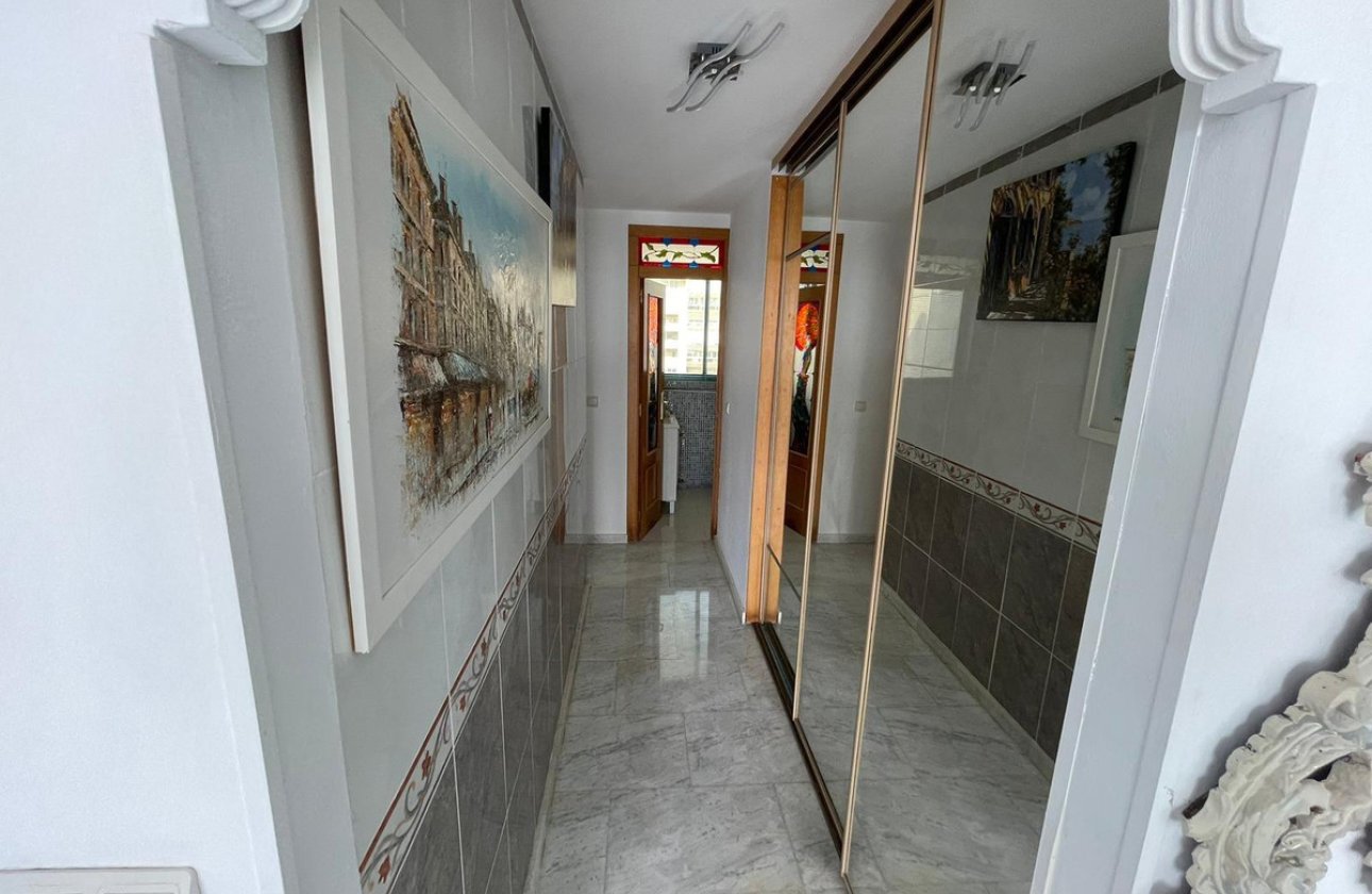 Resale - Apartment / flat -
Villajoyosa - Villajoyosa Centro