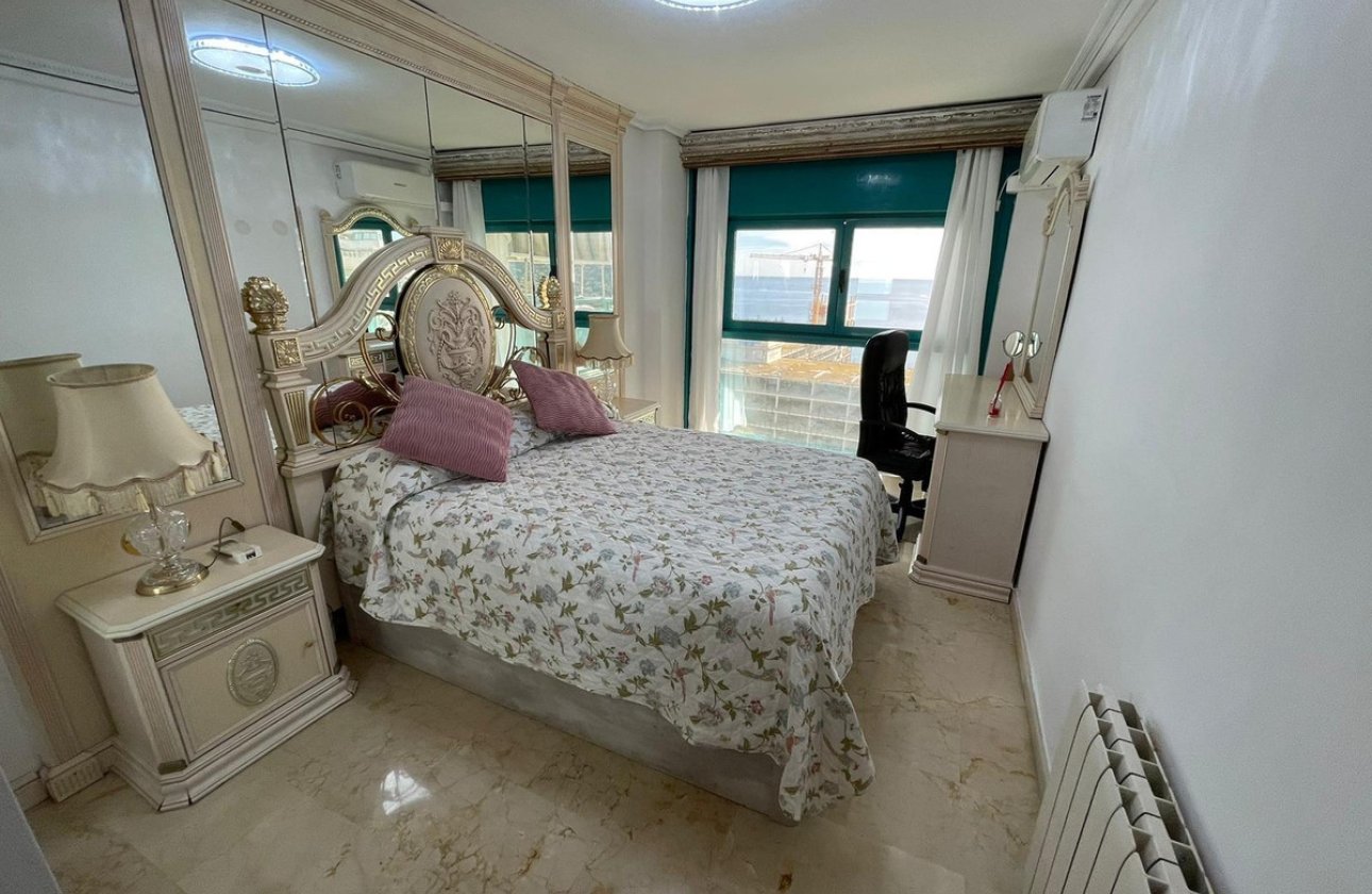 Resale - Apartment / flat -
Villajoyosa - Villajoyosa Centro