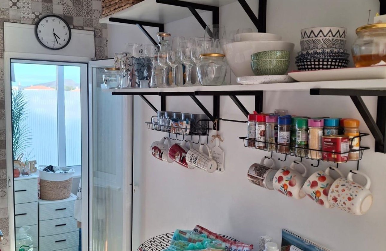 Resale - Apartment / flat -
Villajoyosa - Villajoyosa Centro