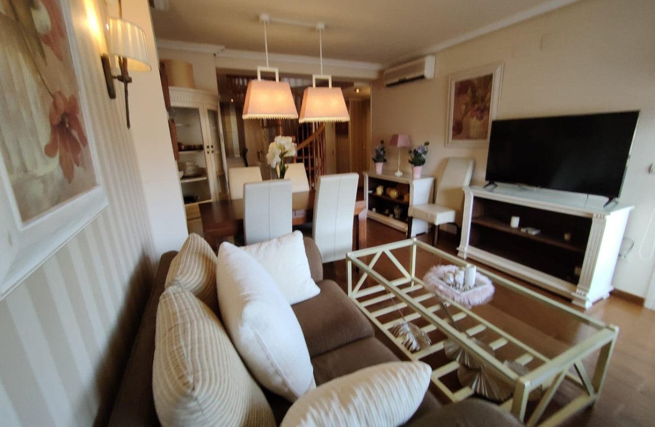 Resale - Apartment / flat -
Villajoyosa - Villajoyosa Centro