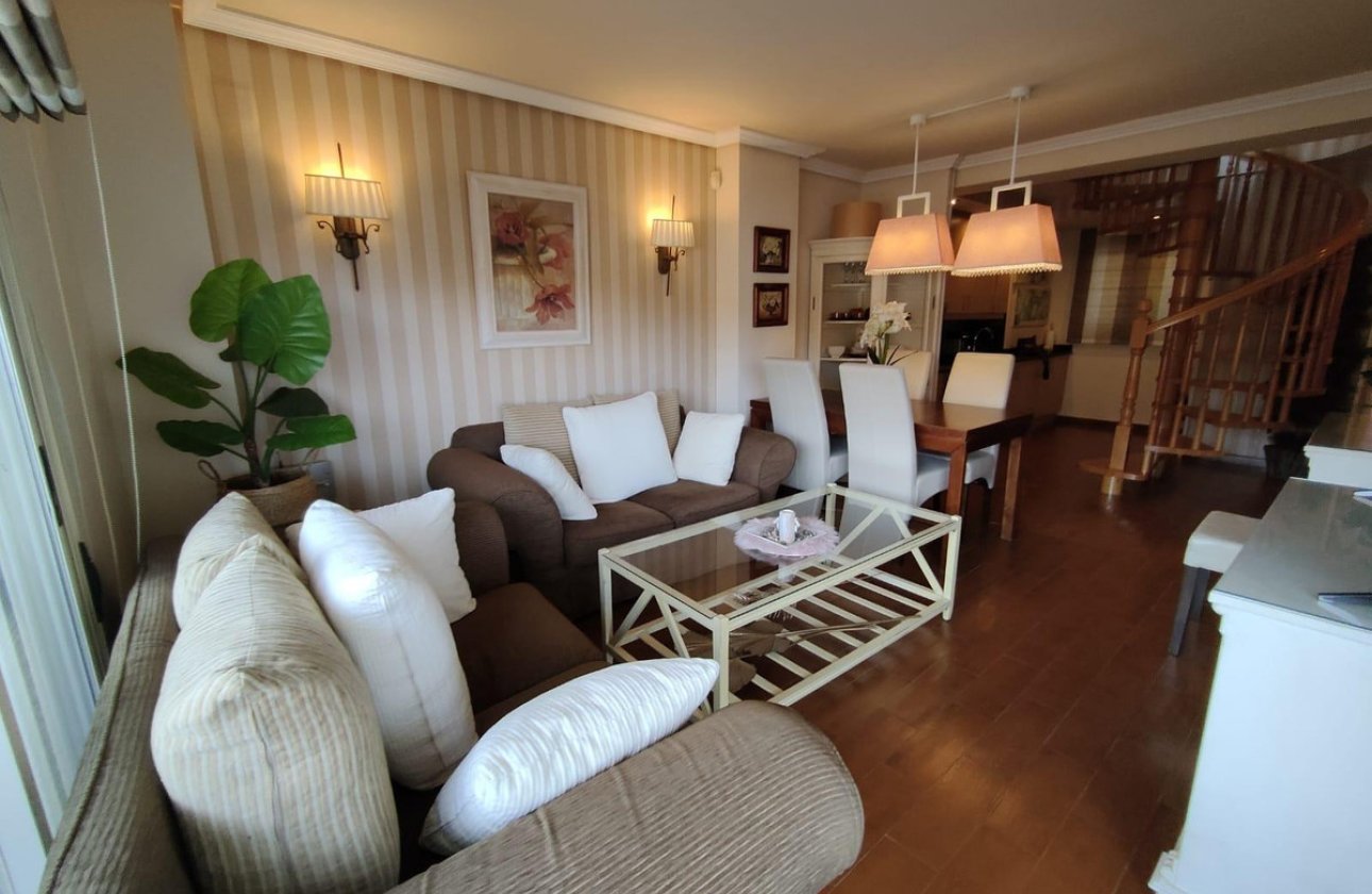 Resale - Apartment / flat -
Villajoyosa - Villajoyosa Centro