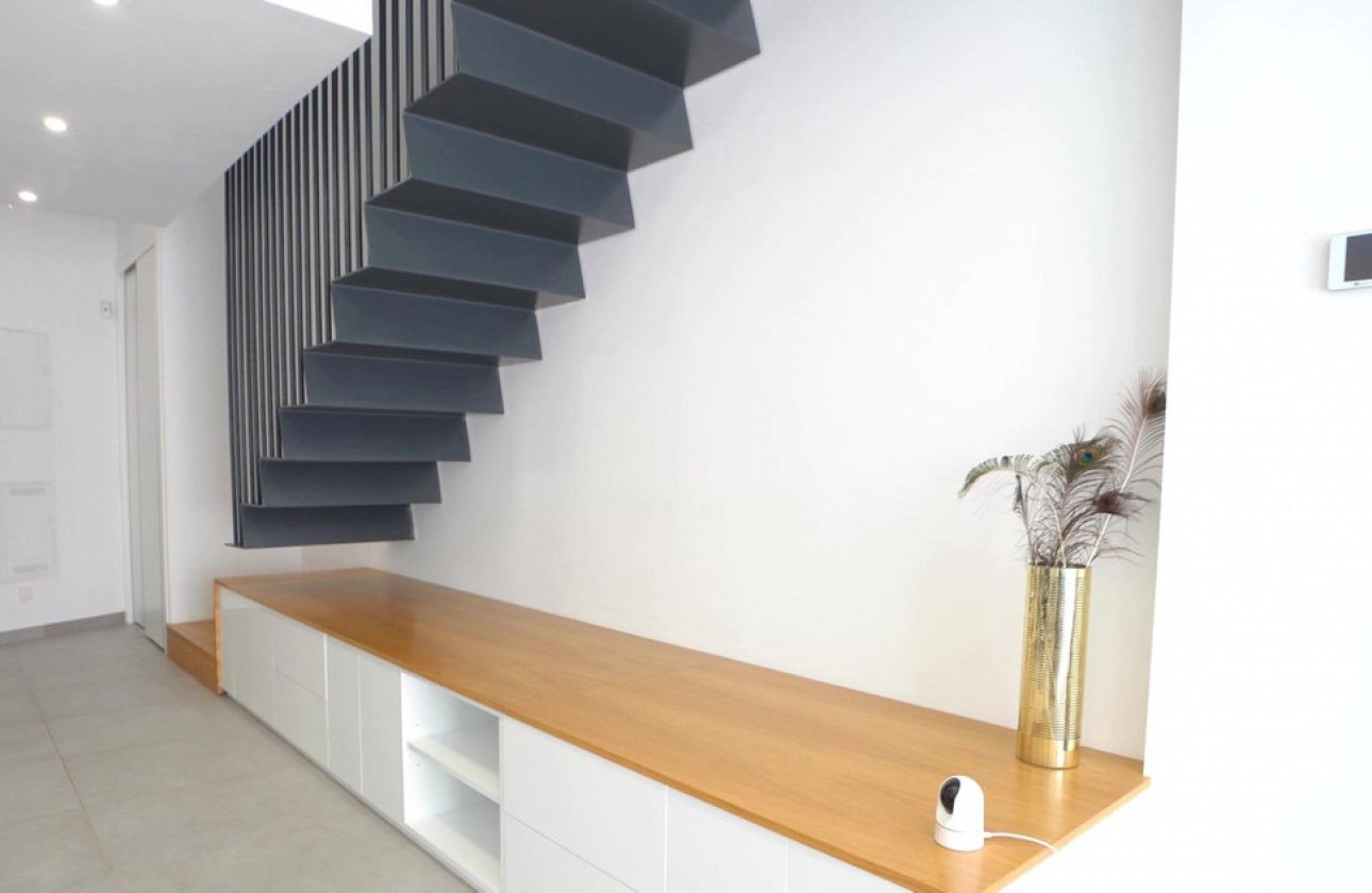 Resale - Apartment / flat -
Villajoyosa - Villajoyosa Centro