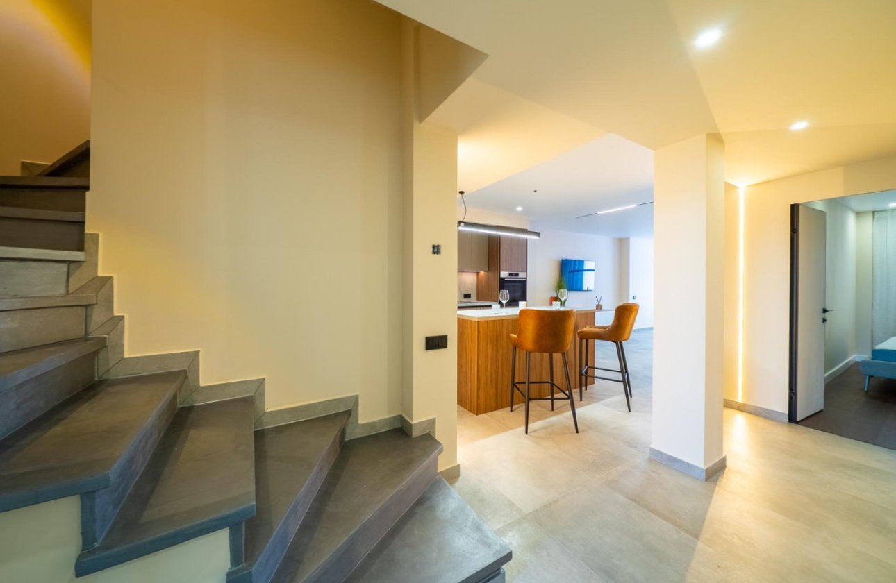 Resale - Apartment / flat -
Villajoyosa - Villajoyosa Centro