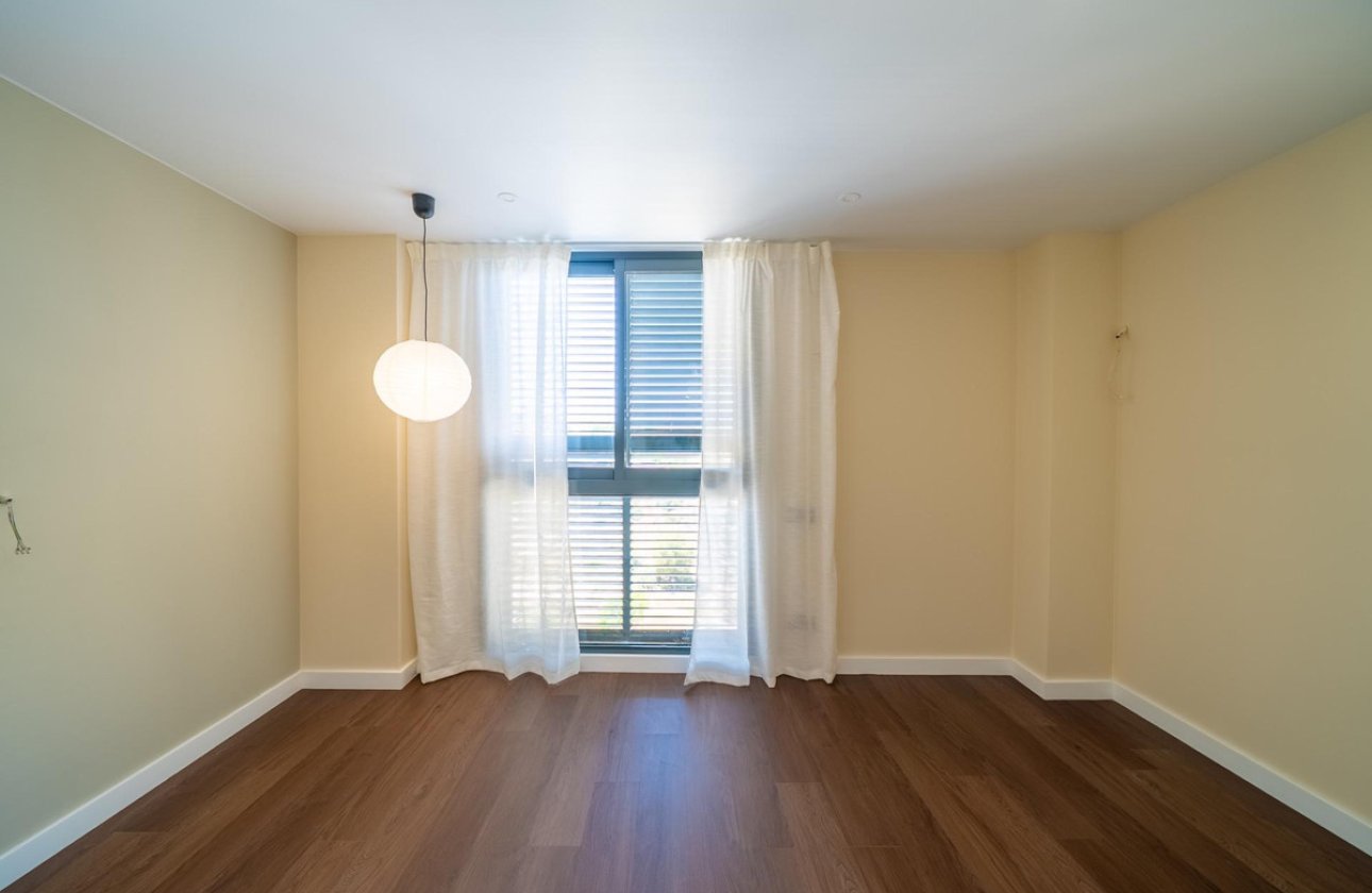 Resale - Apartment / flat -
Villajoyosa - Villajoyosa Centro