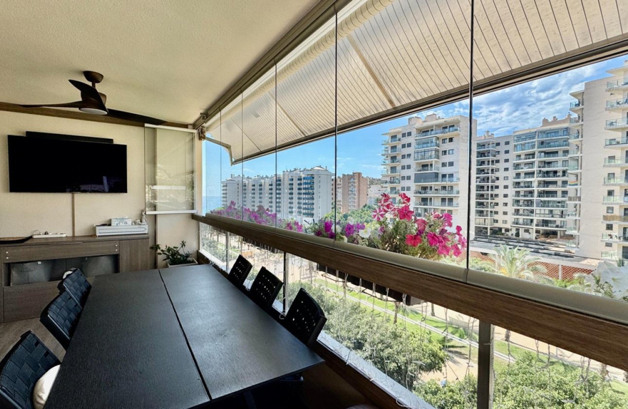 Resale - Apartment / flat -
Villajoyosa - Villajoyosa Centro